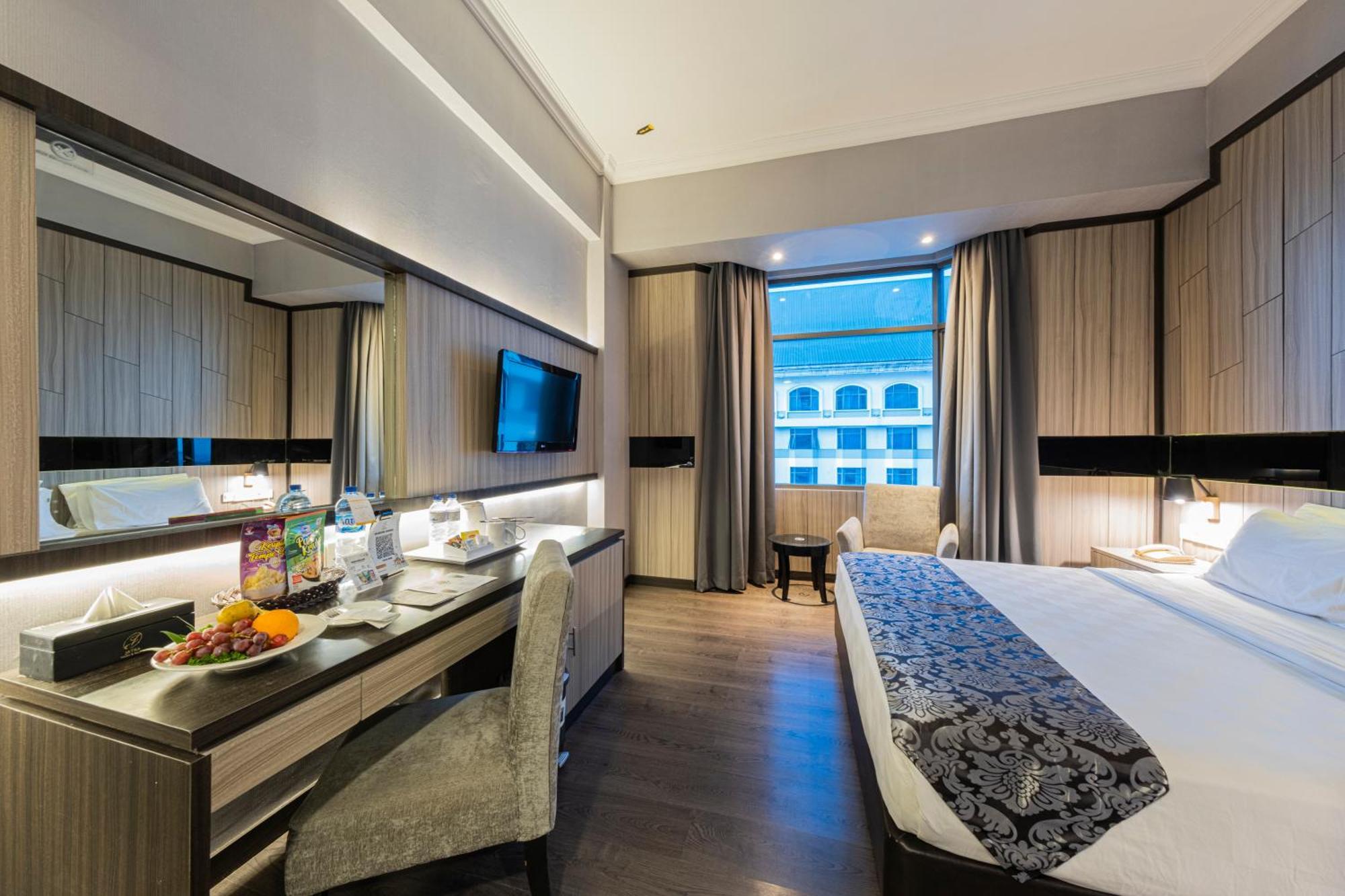 Grand Jatra Hotel Pakanbaru Exteriör bild