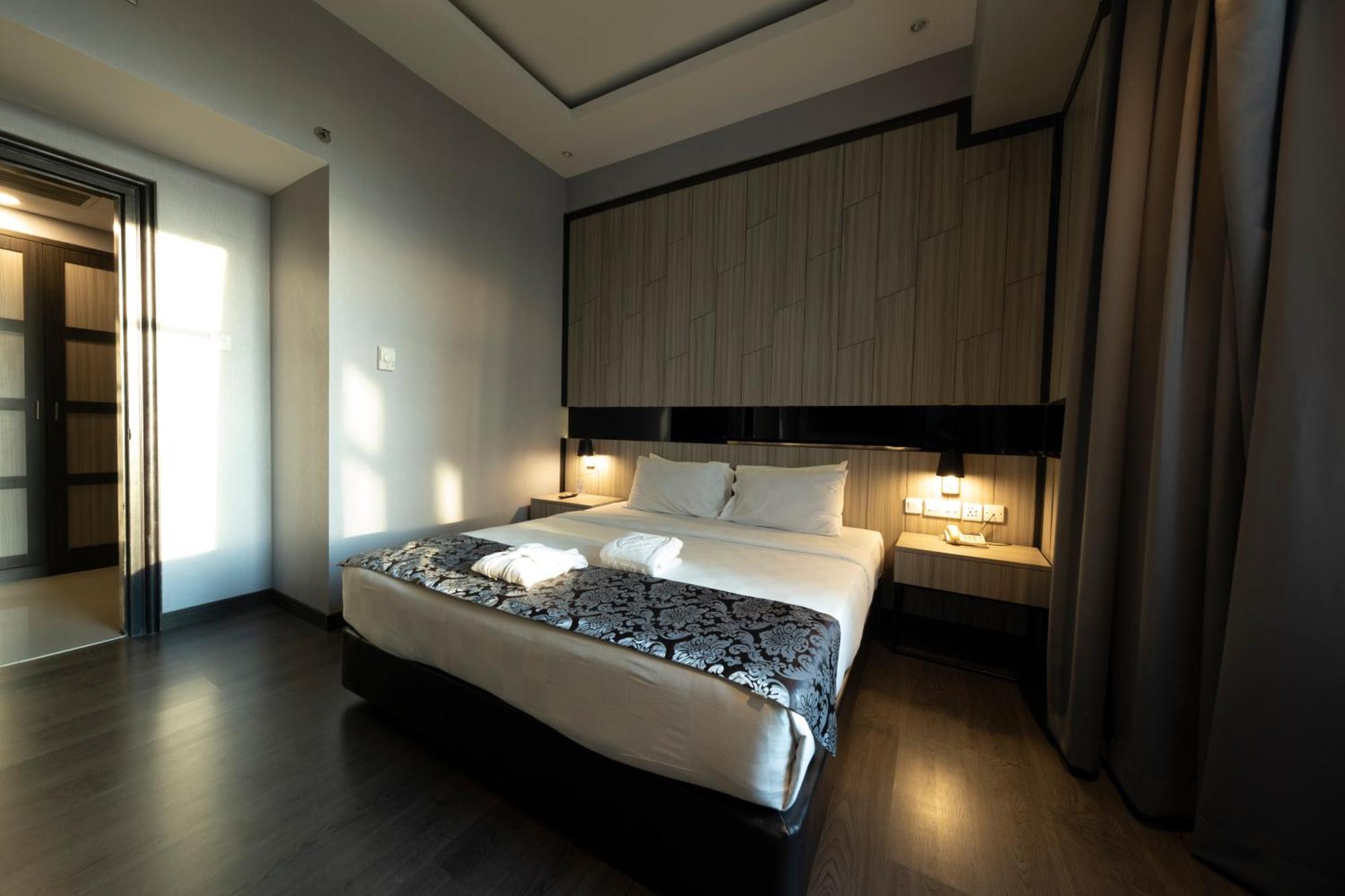 Grand Jatra Hotel Pakanbaru Exteriör bild